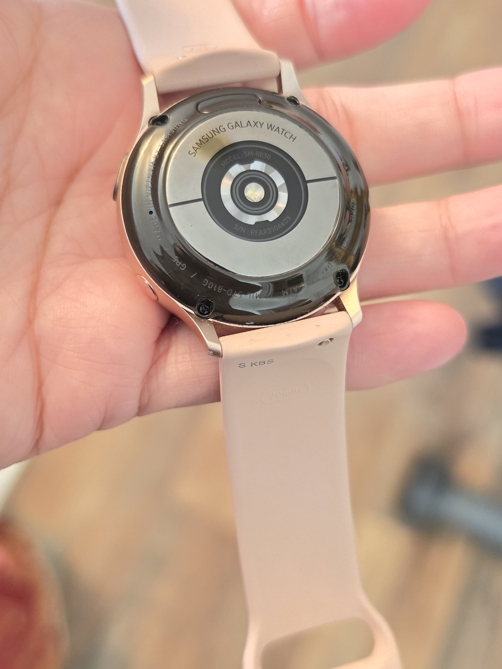 Samsung Galaxy Watch Active2 - Pink Gold (40mm) - Picture 4 of 16